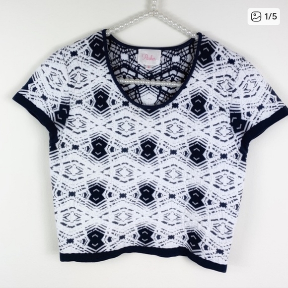 Parker Tops - Parker Women's Blue And White Nina Knit Jacquard Crop Top. Sz M